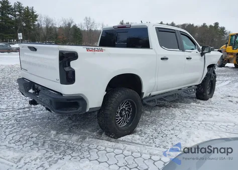 2021 Chevrolet Silverado 1500 4Wd Short Bed Lt Trail Boss from USA, damaged, VIN 3GCPYFEDXMG347939